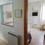 Giuliana's Cosy מונטרוסו אל מארה
